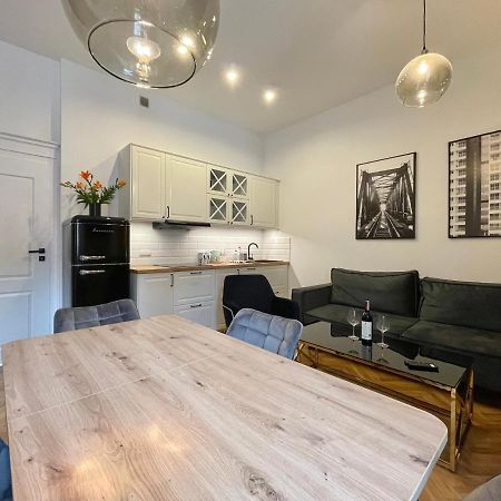 Chili Apartment Torun Exterior photo